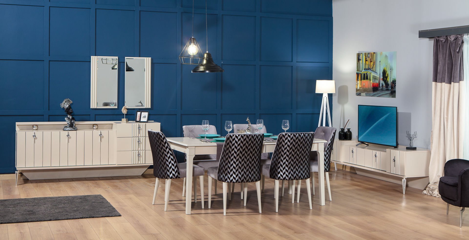 Vivaldi Dining Room Set