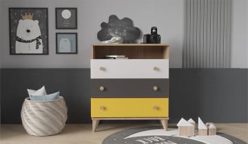 Hera Young room Artemis